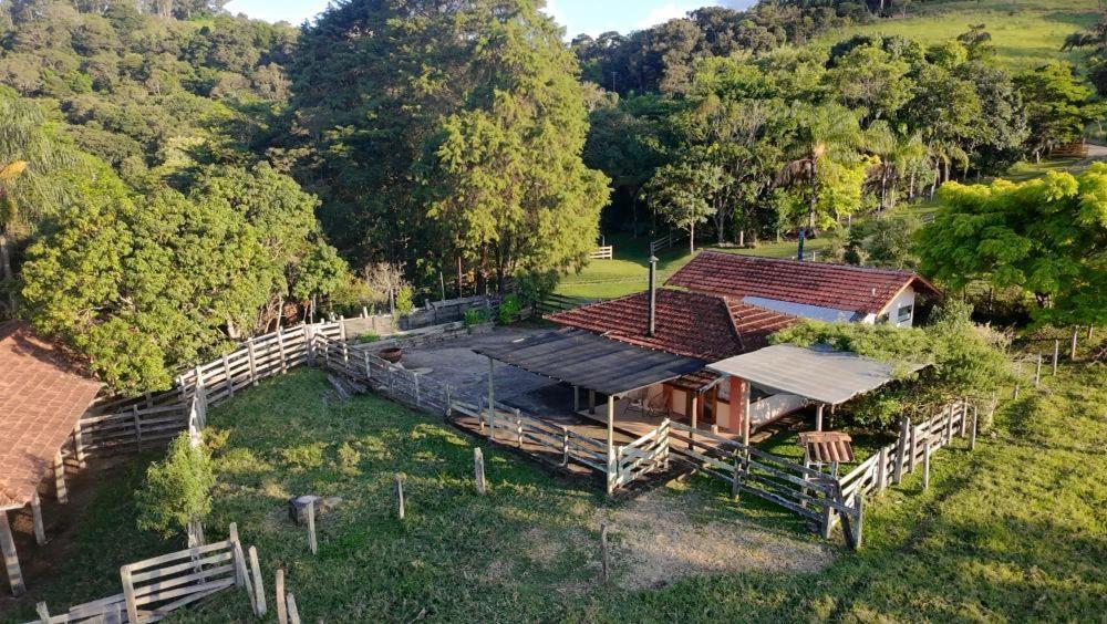 Joao-De-Barro Villa เซาเบนโตโดซาปูไค ภายนอก รูปภาพ